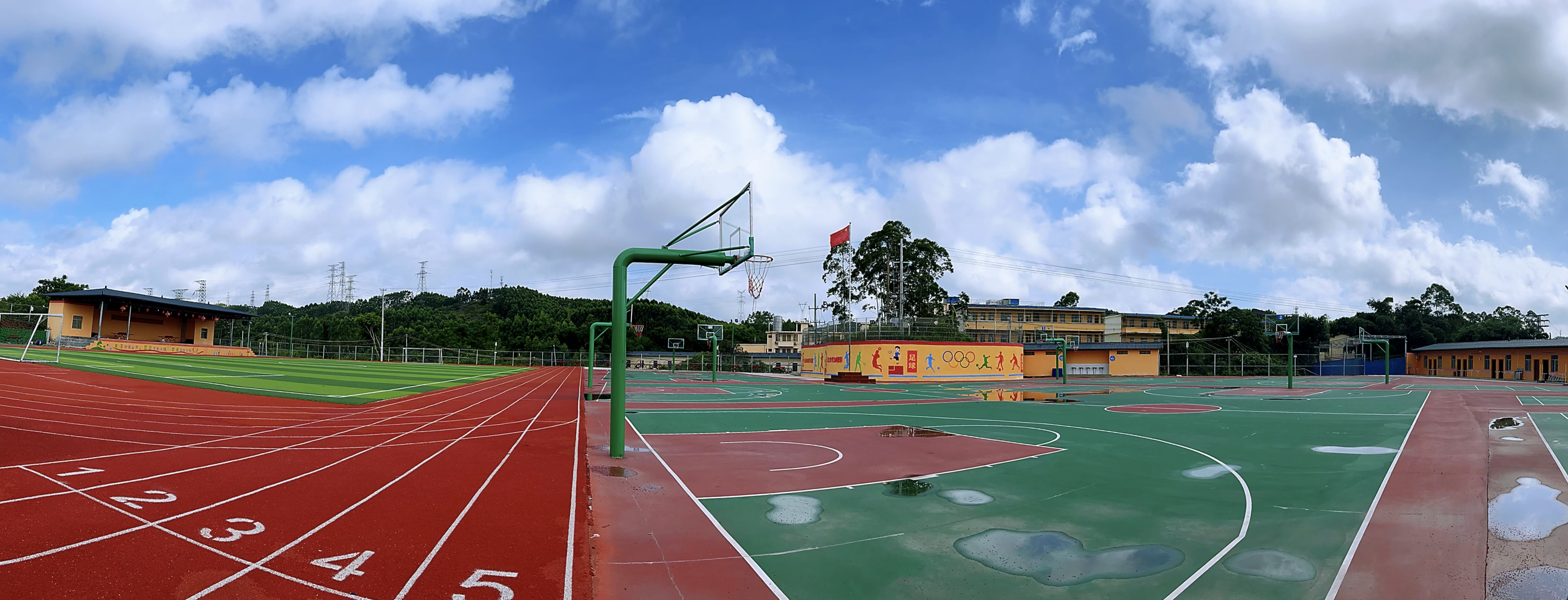 学校全景